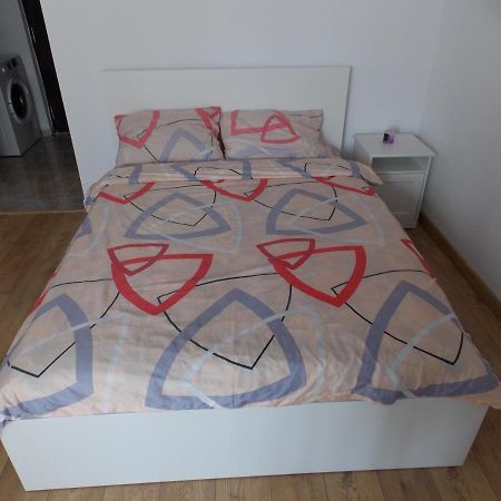 Garsoniera Moderna Apartman Bukarest Kültér fotó