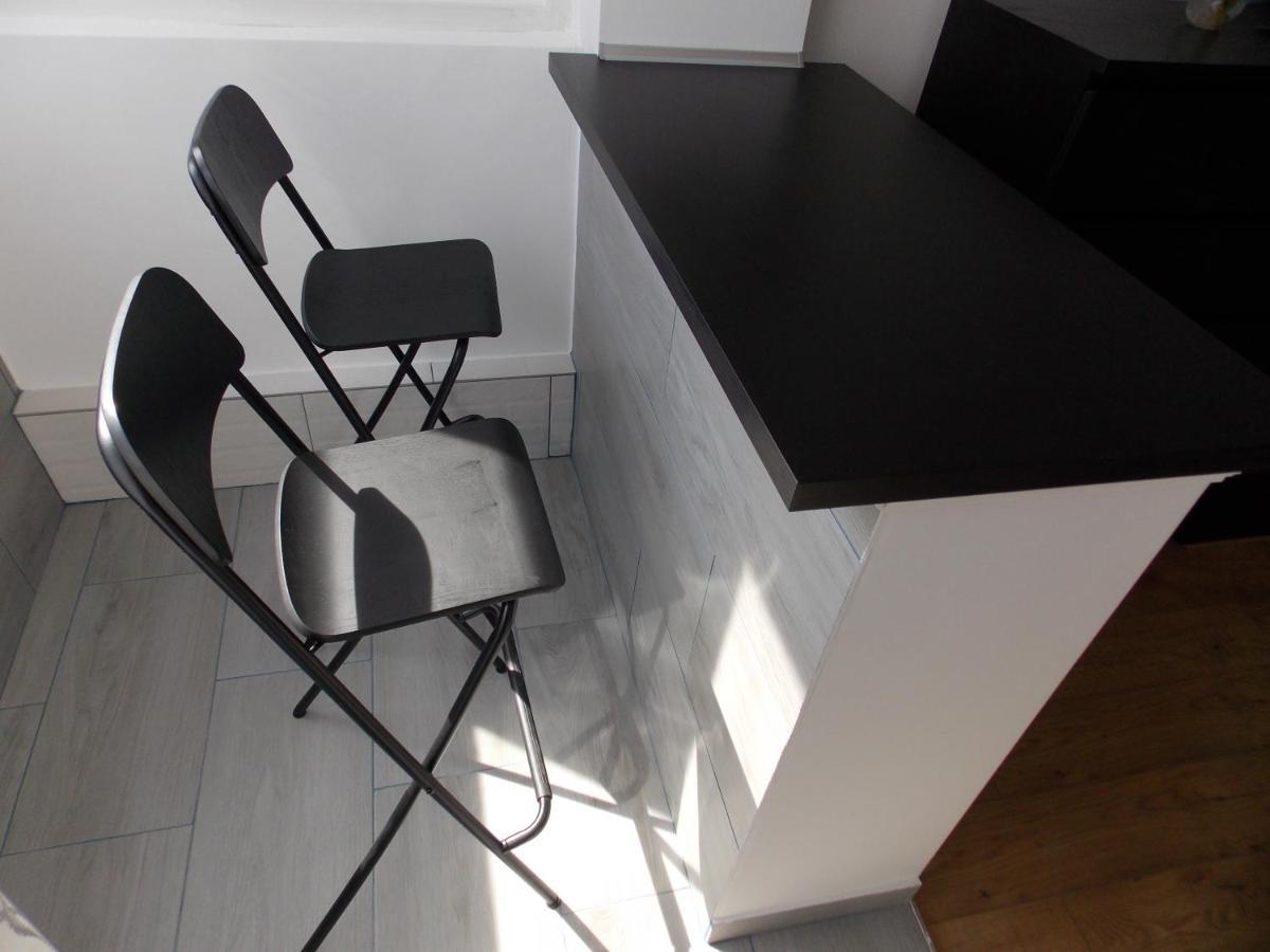 Garsoniera Moderna Apartman Bukarest Kültér fotó