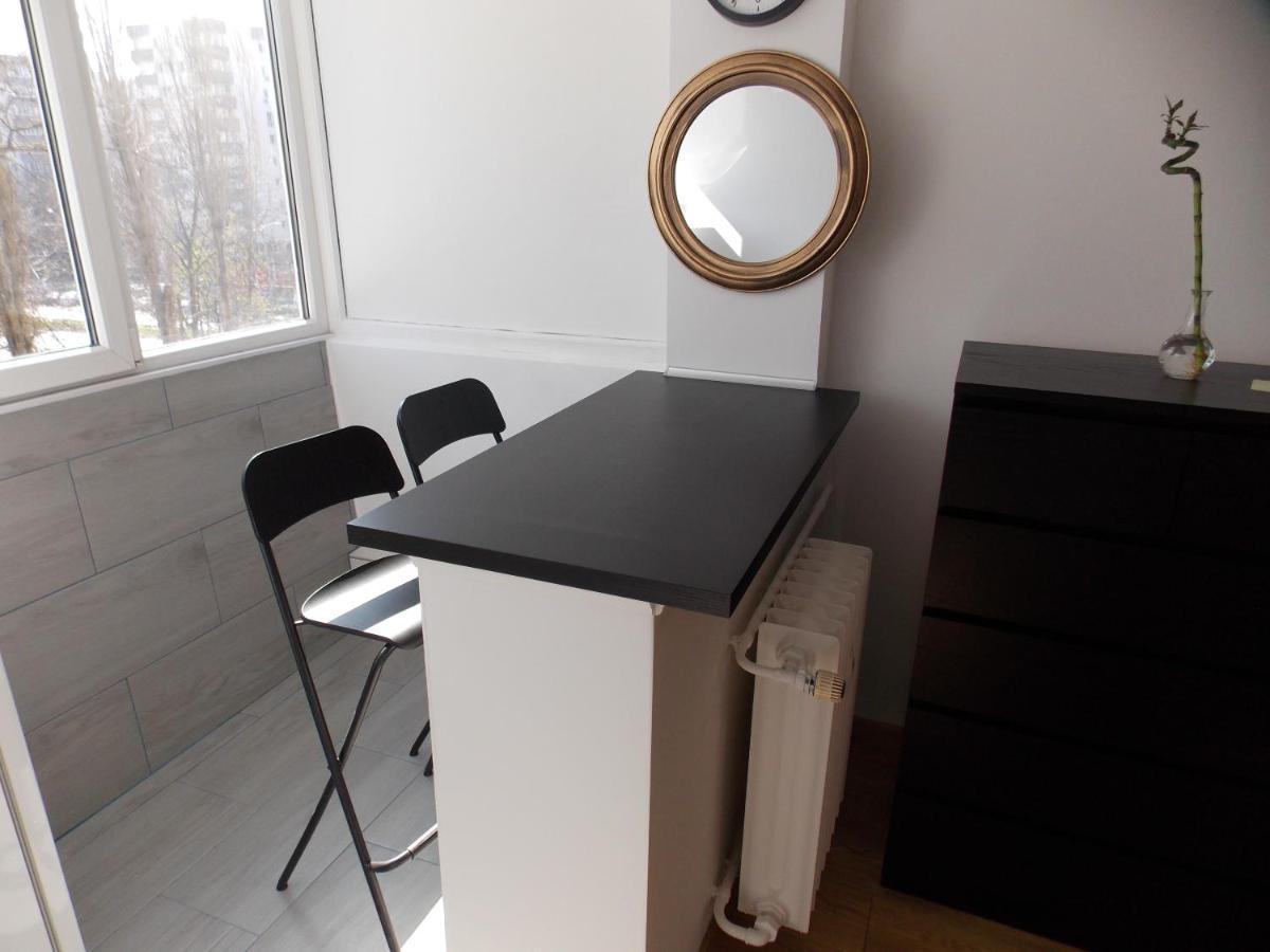 Garsoniera Moderna Apartman Bukarest Kültér fotó